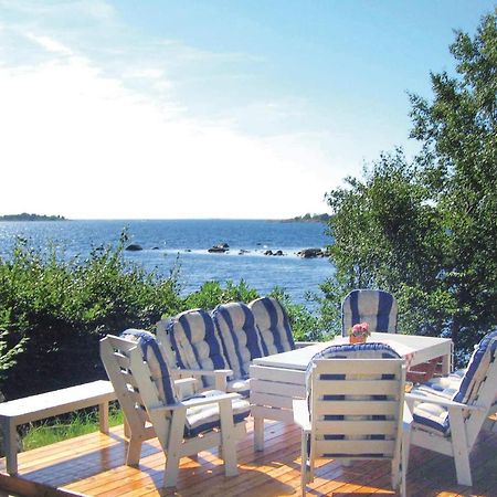 Nice Home In Ronneby With Kitchen Saltärna Екстериор снимка
